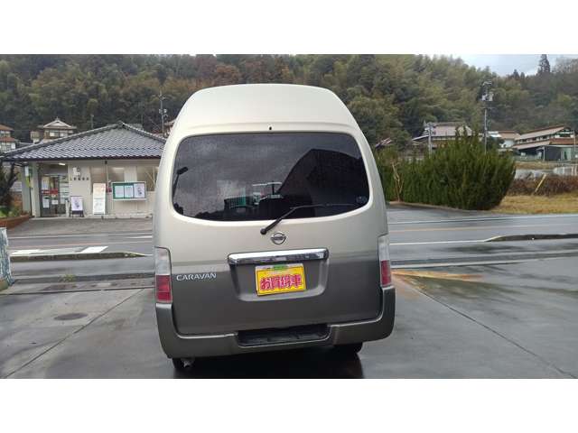 2009 Nissan Caravan Coach – thumbnail 3