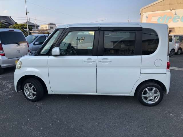 2008 Daihatsu Tanto – thumbnail 2