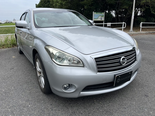2010 Nissan Fuga
