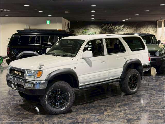 1999 Toyota Hilux Surf – thumbnail 2