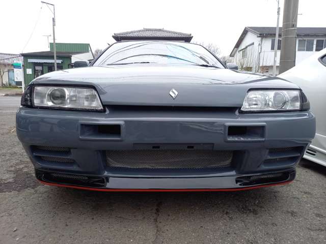 1993 Nissan Skyline – thumbnail 3
