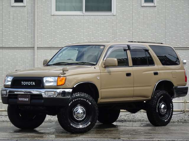 1996 Toyota Hilux Surf – thumbnail 2