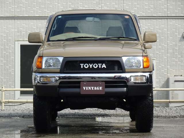 1996 Toyota Hilux Surf – thumbnail 4