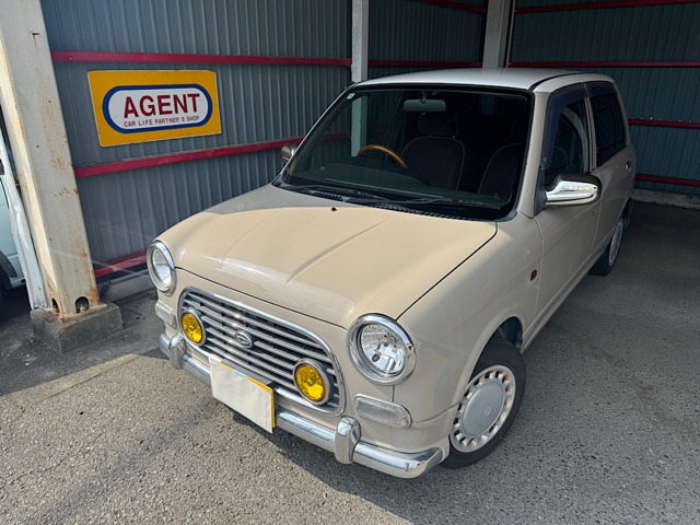 2000 Daihatsu Mira Gino