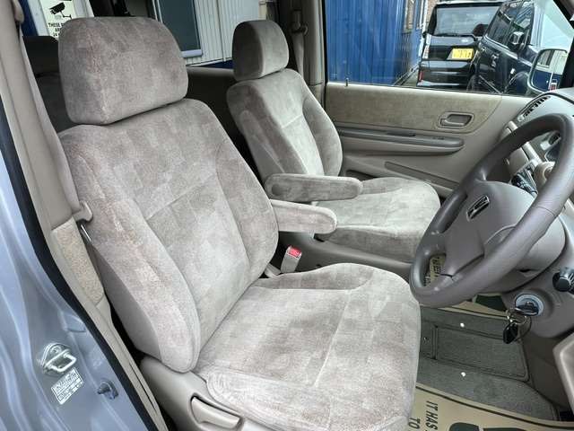 2001 Honda Stepwgn – thumbnail 3