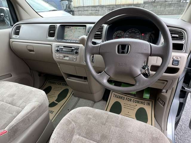 2001 Honda Stepwgn – thumbnail 4