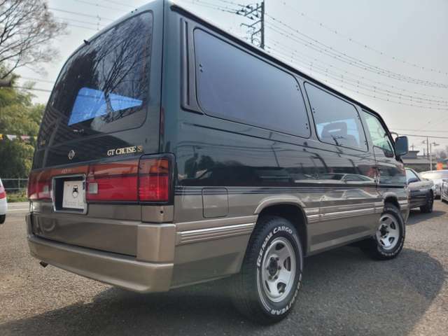 1996 Nissan Homy Coach – thumbnail 2