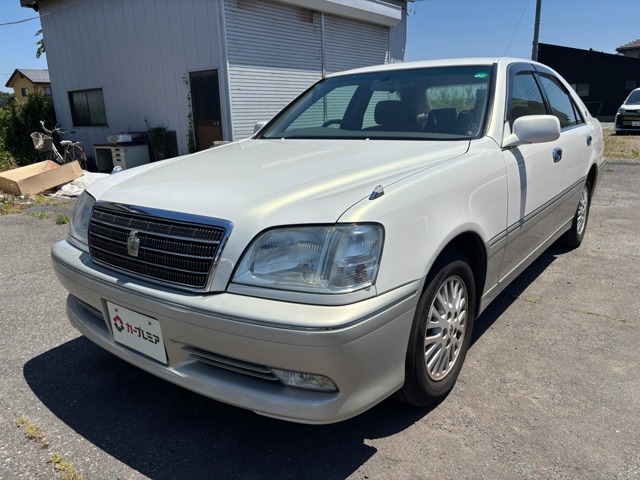 2003 Toyota Crown Royal