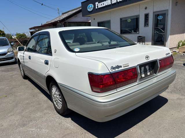 2003 Toyota Crown Royal – thumbnail 3