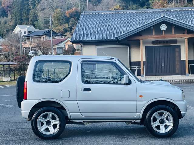 2008 Suzuki Jimny – thumbnail 4