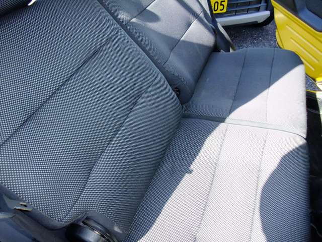 2002 Daihatsu Naked – thumbnail 4