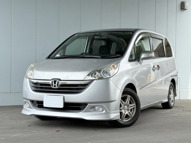 2006 Honda Stepwgn – thumbnail 2