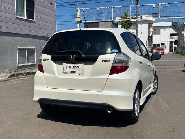 2009 Honda Fit – thumbnail 3