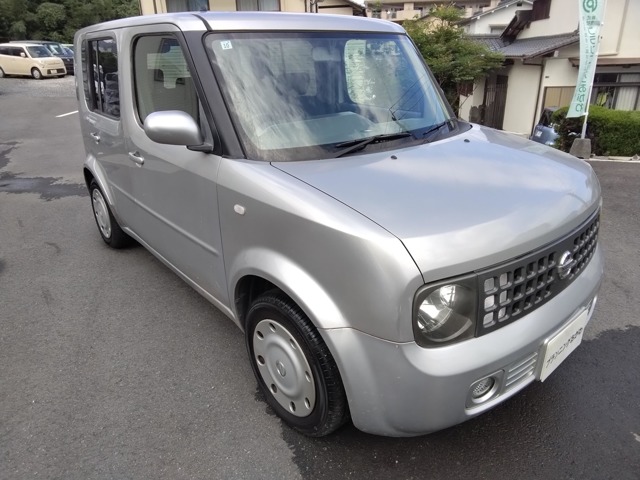 2004 Nissan Cube
