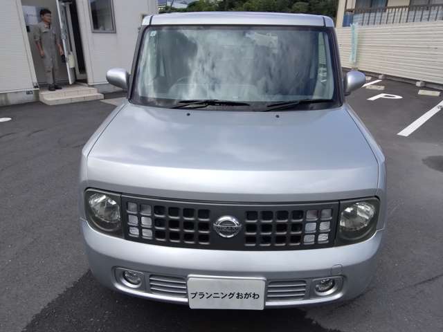 2004 Nissan Cube – thumbnail 3