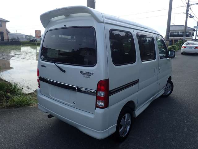2004 Suzuki Every Wagon – thumbnail 4