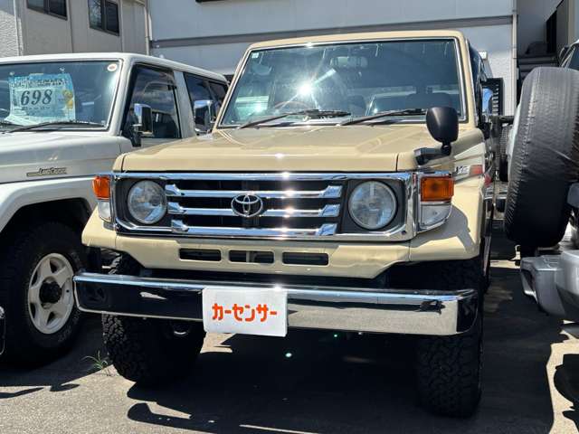 2003 Toyota Land Cruiser 70 – thumbnail 3