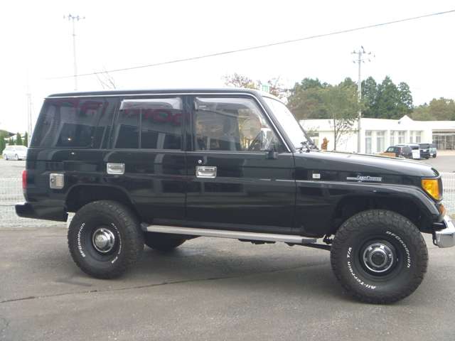 1995 Toyota Land Cruiser Prado – thumbnail 4