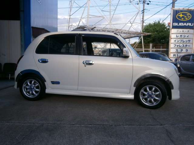 2007 Daihatsu Mira Gino – thumbnail 2