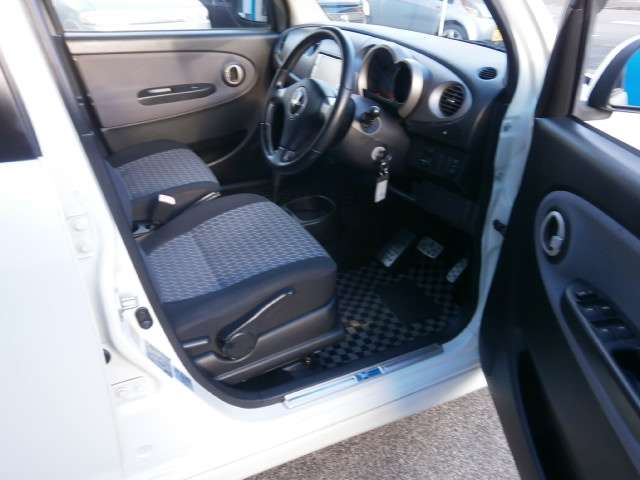 2007 Daihatsu Mira Gino – thumbnail 3