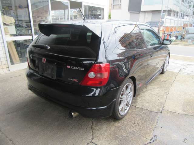 2003 Honda Civic Type R – thumbnail 3