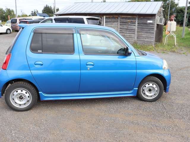 2008 Daihatsu Esse – thumbnail 4