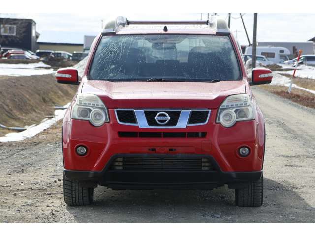 2010 Nissan X-Trail – thumbnail 3