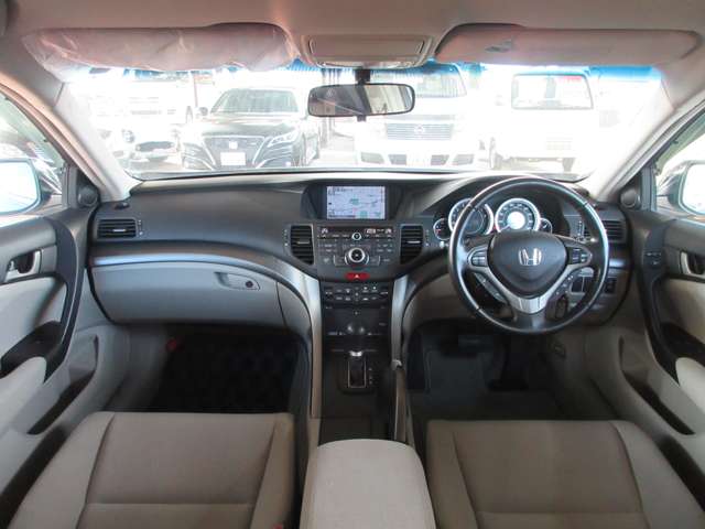2009 Honda Accord Tourer – thumbnail 4