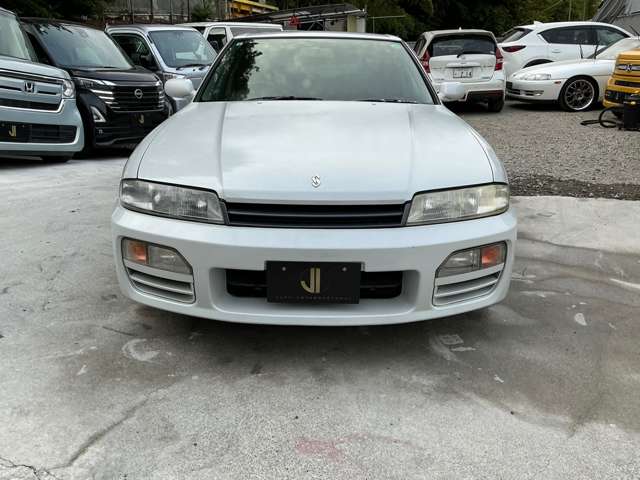 1997 Nissan Skyline – thumbnail 2