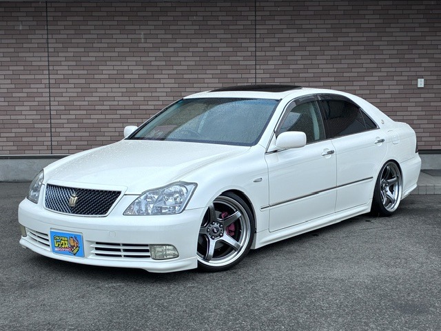 2004 Toyota Crown Athlete