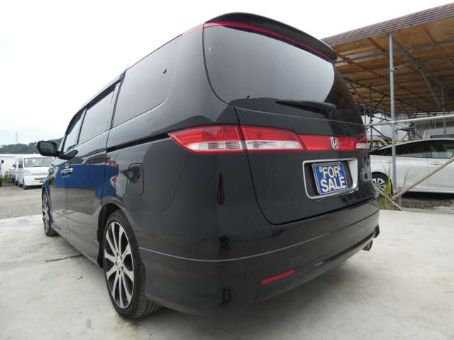 2009 Honda Elysion – thumbnail 4