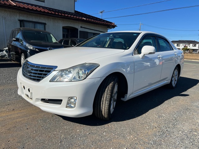 2009 Toyota Crown Royal