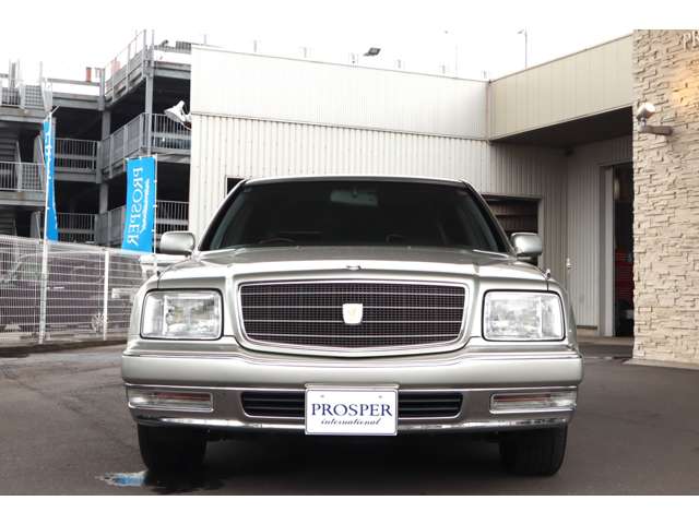 2006 Toyota Century – thumbnail 2