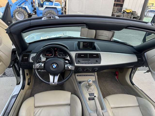 2004 BMW Z4 – thumbnail 2