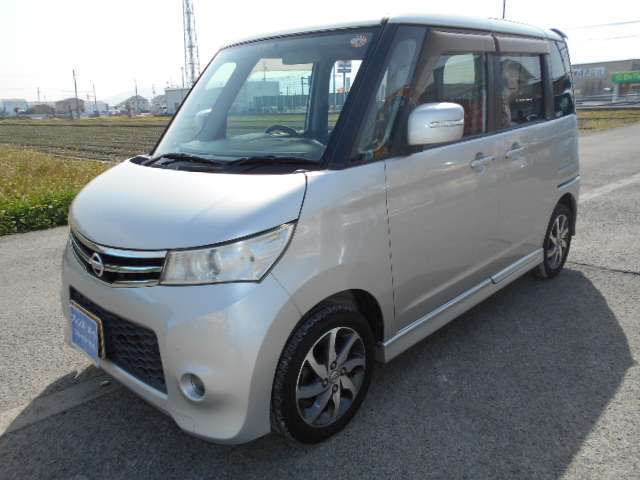 2010 Nissan Roox – thumbnail 3