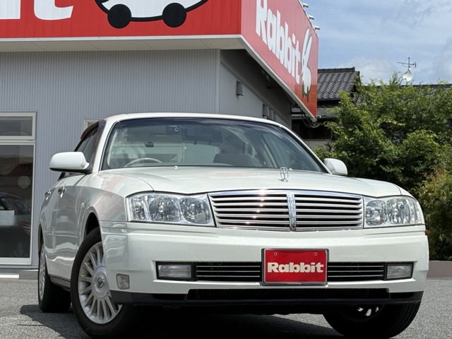 2004 Nissan Cedric
