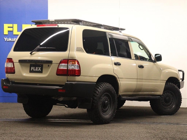 2006 Toyota Land Cruiser 100 – thumbnail 2
