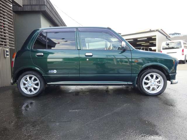 2001 Daihatsu Mira Gino – thumbnail 4