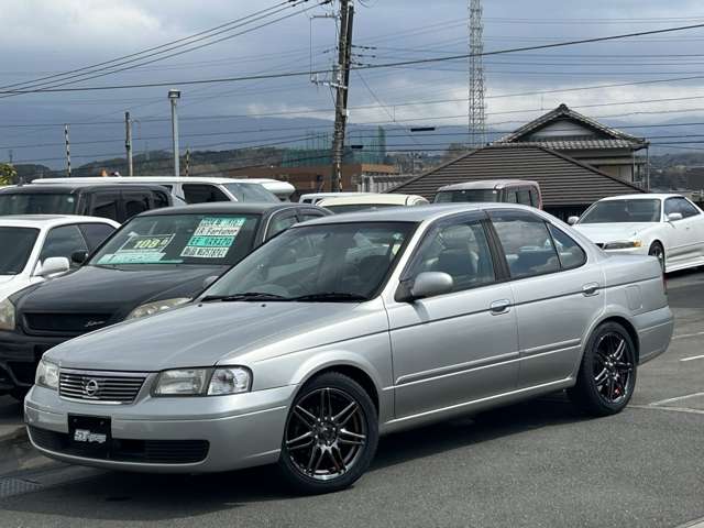 2003 Nissan Sunny – thumbnail 2