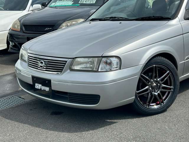 2003 Nissan Sunny – thumbnail 4