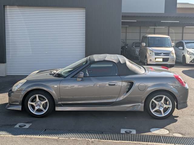 2003 Toyota MR-S – thumbnail 4