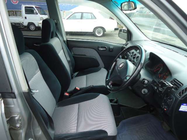 2001 Honda Life – thumbnail 3