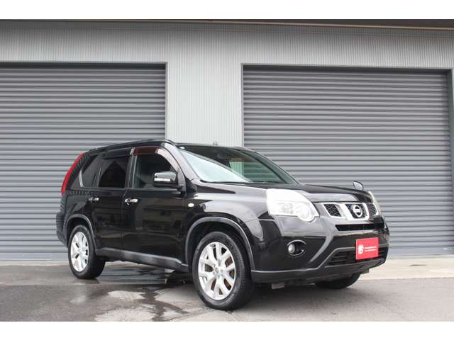 2010 Nissan X-Trail – thumbnail 2