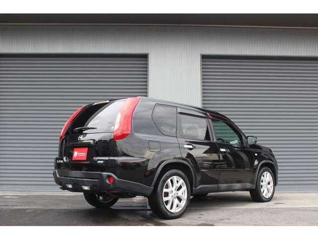 2010 Nissan X-Trail – thumbnail 3