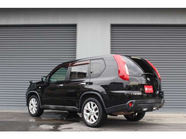 2010 Nissan X-Trail – thumbnail 4