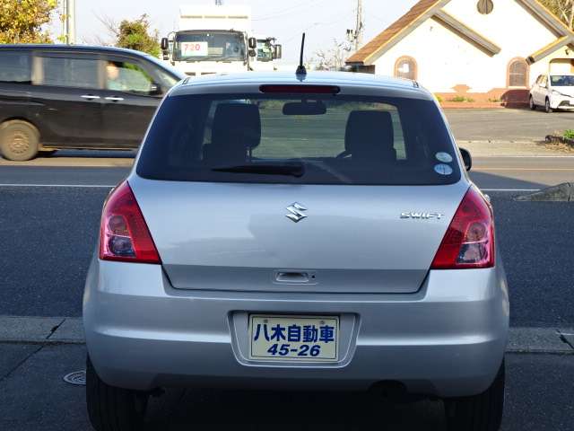 2008 Suzuki Swift – thumbnail 3