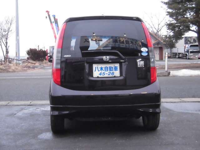 2005 Honda Life – thumbnail 3
