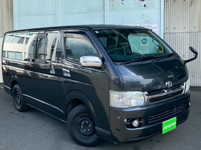 2006 Toyota Hiace