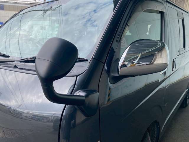 2006 Toyota Hiace – thumbnail 4