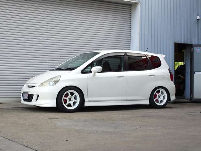 2004 Honda Fit – thumbnail 3